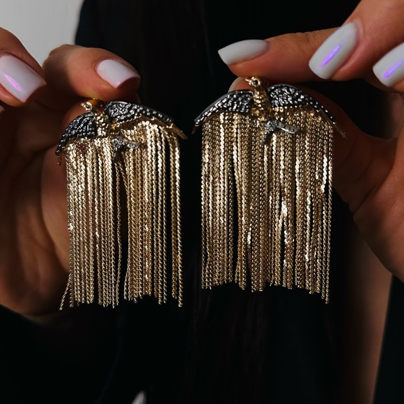 New Sparrow Dangle Earrings Bird Gold Silver Boho Statement - Picture 5 of 6